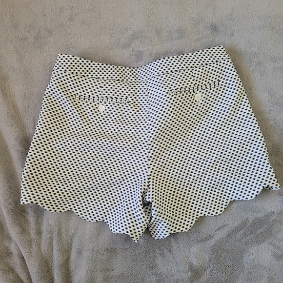 Cynthia Rowley Scalloped Shorts 8 - Picture 2 of 5